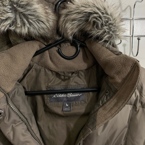 Eddie wBauer, Winter Jacket, Womens Knee Length Small with Faux Fur Lined Hood - Picture 4 of 5